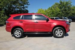 2023 Isuzu MU-X LS-M