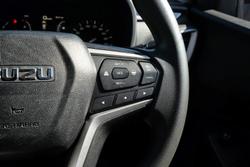 2023 Isuzu MU-X LS-M