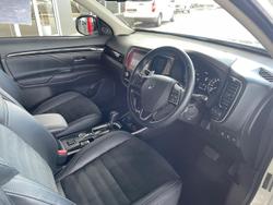 2020 Mitsubishi Outlander LS