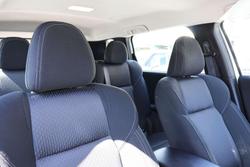 2024 Mitsubishi Outlander ES