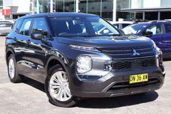 2024 Mitsubishi Outlander ES