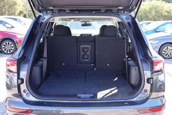 2024 Mitsubishi Outlander ES