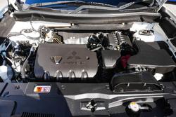 2019 Mitsubishi Outlander LS