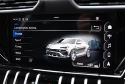 2022 Lamborghini Urus