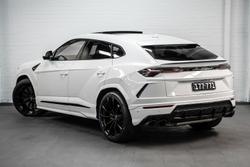 2022 Lamborghini Urus