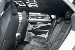 2022 Lamborghini Urus