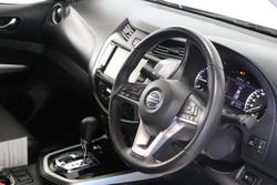 2023 Nissan Navara ST-X