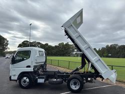 2025 Fuso Canter 615 Tipper White