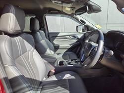 2025 Isuzu MU-X LS-T