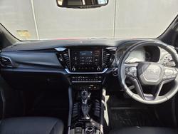 2025 Isuzu MU-X LS-T