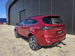 2025 Isuzu MU-X LS-T