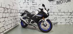 Yamaha YZF-R15M