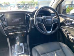 2021 Isuzu MU-X LS-T