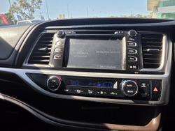 2015 Toyota Kluger Grande