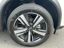 2025 Nissan X-TRAIL TI