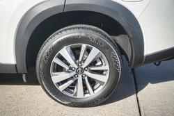 2024 Nissan Pathfinder Ti