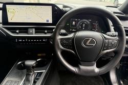 2023 Lexus UX 250h Luxury