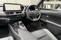 2023 Lexus UX 250h Luxury