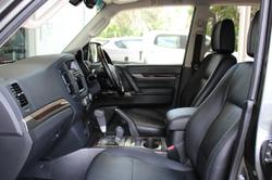 2013 Mitsubishi Pajero