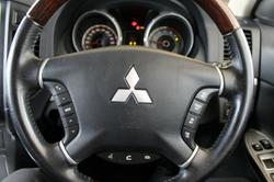 2013 Mitsubishi Pajero