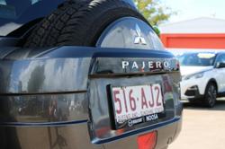 2013 Mitsubishi Pajero