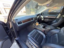 2015 Volkswagen Touareg V6 TDI 7P MY15 Four Wheel Drive Deep Black