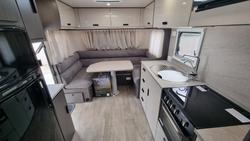 2021 Jayco Journey Outback 21.66-3 Ob