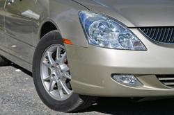2004 Mitsubishi Verada Ei KW Gold