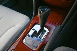 2004 Mitsubishi Verada Ei KW Gold