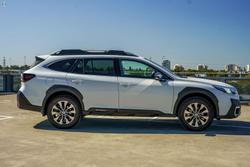 2025 Subaru Outback AWD Touring