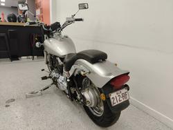 2013 YAMAHA XVS650 V-STAR CUSTOM Silver