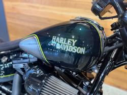 2016 HARLEY-DAVIDSON FXSE CVO PRO STREET BREAKOUT