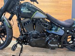 2016 HARLEY-DAVIDSON FXSE CVO PRO STREET BREAKOUT