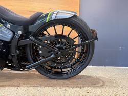 2016 HARLEY-DAVIDSON FXSE CVO PRO STREET BREAKOUT