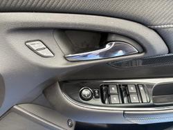 2017 Holden Commodore SV6