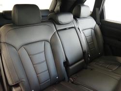 2025 KGM Rexton ELX
