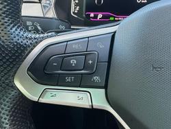 2022 Volkswagen Passat 206TSI R-Line