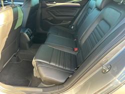 2022 Volkswagen Passat 206TSI R-Line