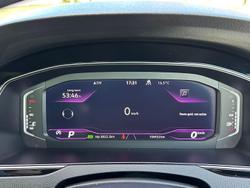 2022 Volkswagen Passat 206TSI R-Line