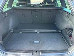 2022 Volkswagen Passat 206TSI R-Line