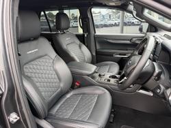 2024 Ford Everest Platinum