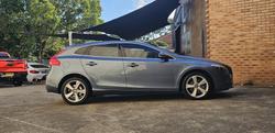 2013 Volvo V40 T4 Luxury MY13 Caspian Blue