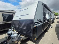 Supreme 1860_R_K1E3_T Classic Tourer 1860