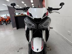 2022 Triumph STREET TRIPLE S 660 LAMS White