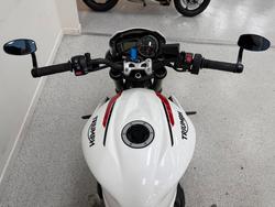 2022 Triumph STREET TRIPLE S 660 LAMS White
