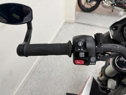 2022 Triumph STREET TRIPLE S 660 LAMS White