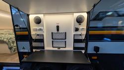 2026 Traveller Track 18' Bunk