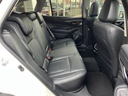 2023 Subaru Outback AWD Touring XT 6GEN MY23 AWD Crystal White