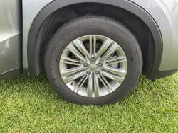 2023 Mitsubishi Outlander LS