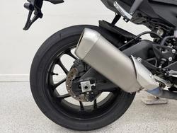 2025 YAMAHA YZF-R1 Black